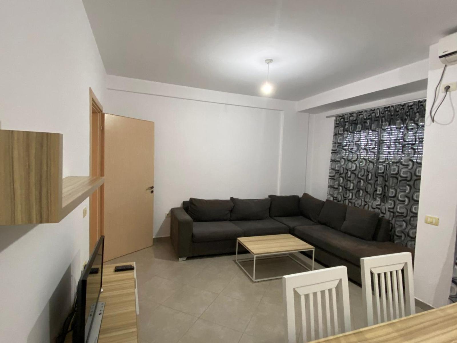 Hotel Fish Land Plazhi San Pietro Luaran gambar