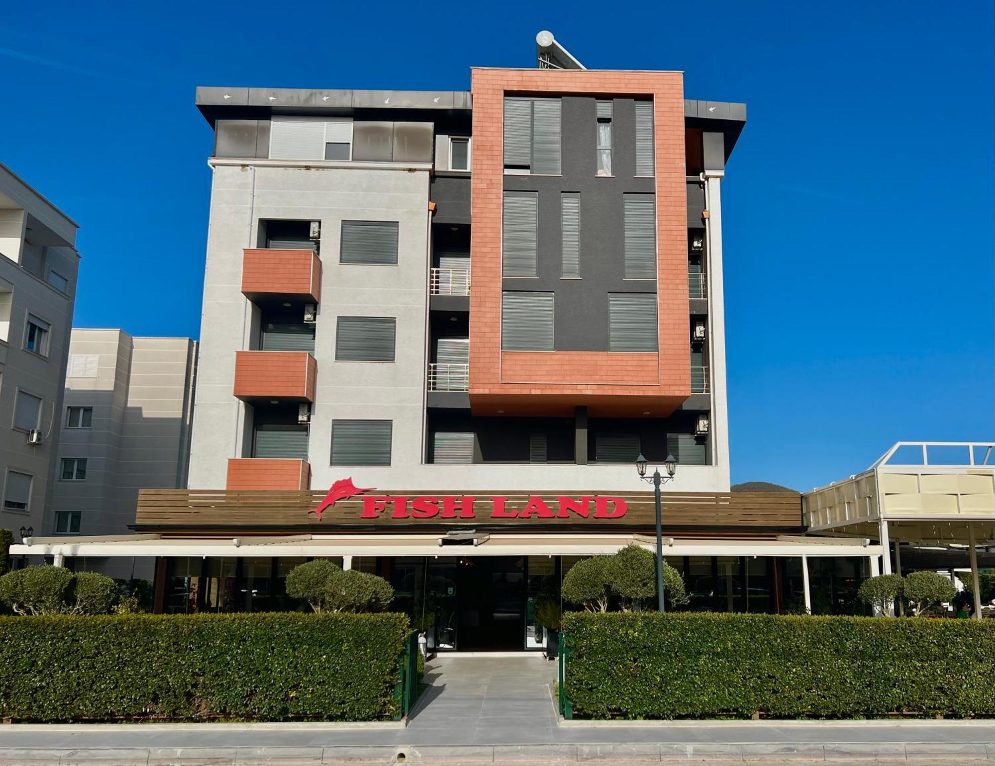 Hotel Fish Land Plazhi San Pietro Luaran gambar