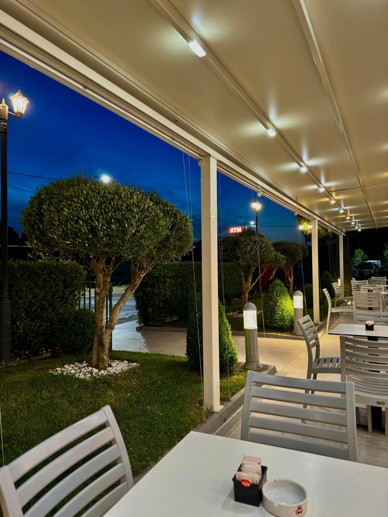 Hotel Fish Land Plazhi San Pietro Luaran gambar