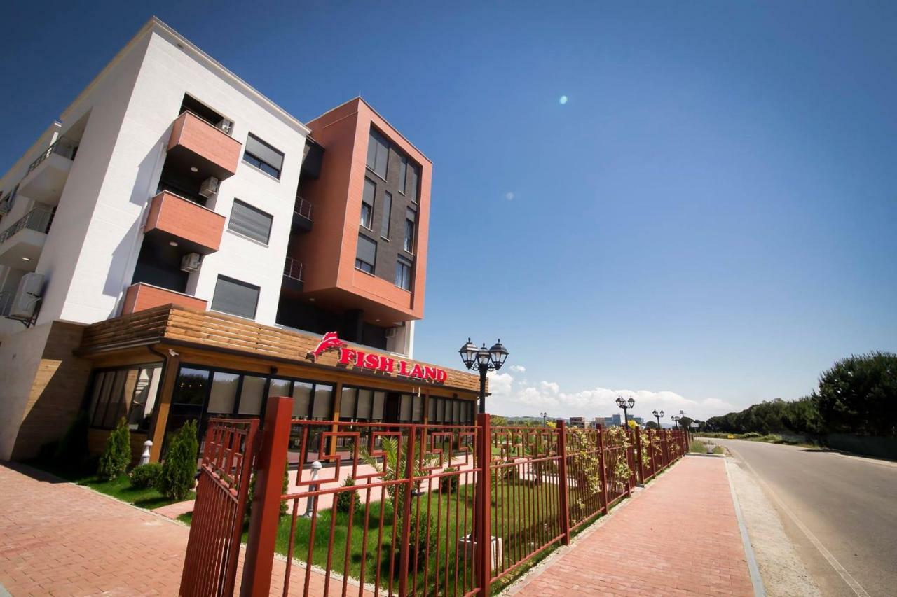 Hotel Fish Land Plazhi San Pietro Luaran gambar
